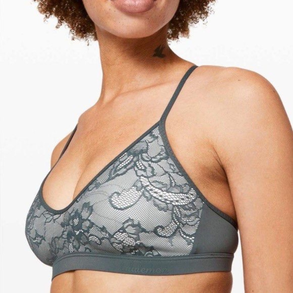 NWT: Lululemon Lace Bralette